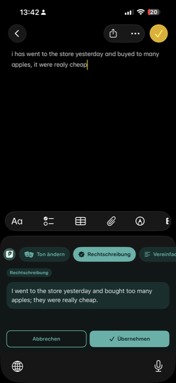 The TypeKey keyboard with its AI bar